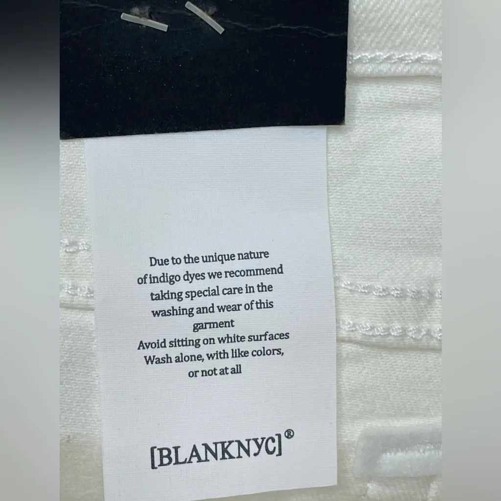 BLANKNYC NWT The‎ Fulton Boyfriend Distressed Denim Roll Up Short White Size 28 - Image 11