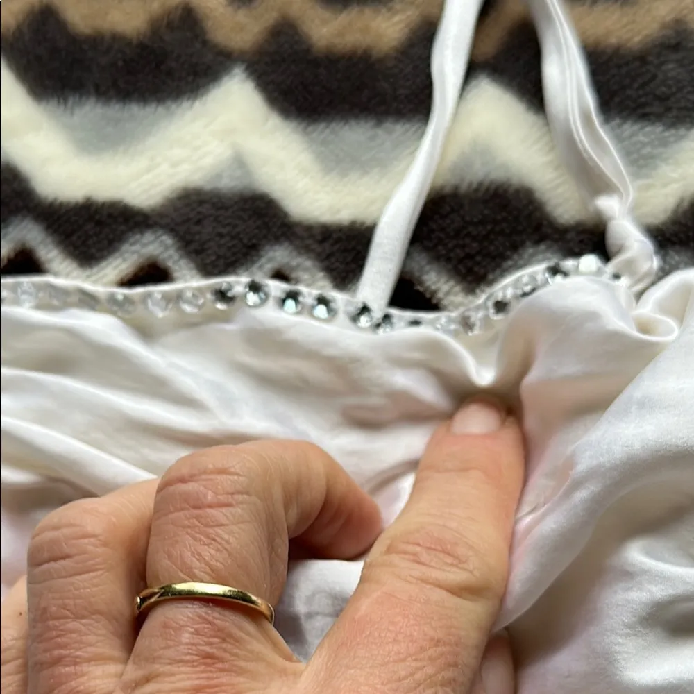 Victoria's Secret White Ruched Camisole with Spaghetti Straps - Image 6