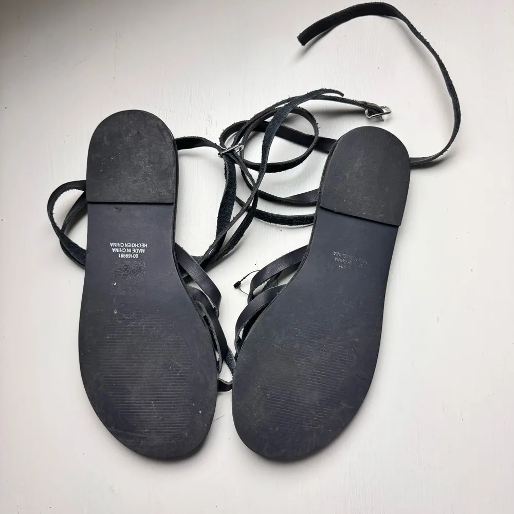 Forever 21 Black  Ankle Strap Gladiator Style Sandals Sz 7 - Image 7