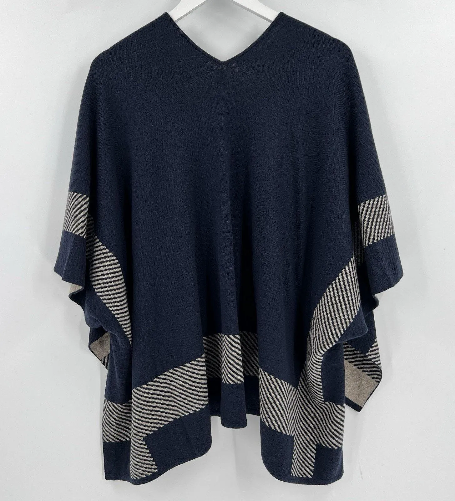 Cabi Open Front Wrap Shawl Reversible Cardigan Sweater Blue Style 3163 Size XS/S - Image 5