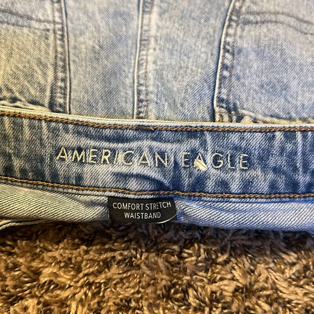 American Eagle Tomgirl Denim Jean Shorts 14 - Image 7