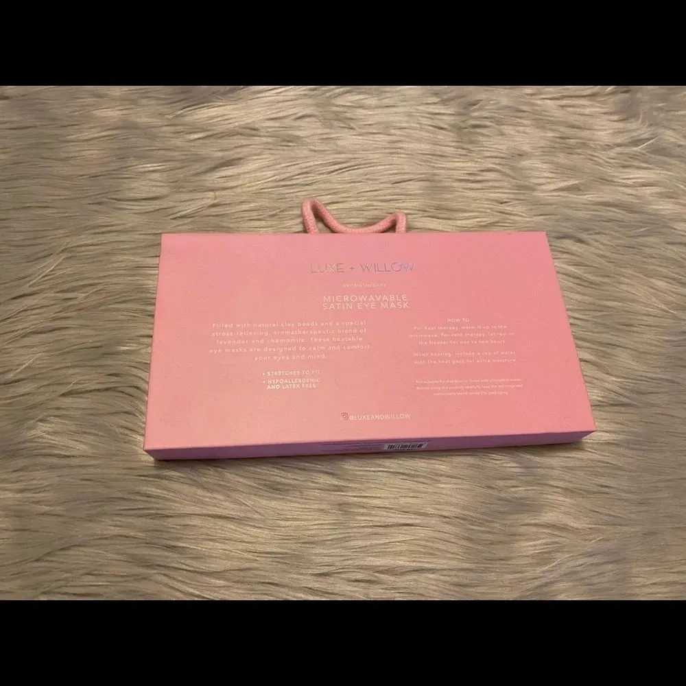 🆕 Luxe + Willow Microwavable Satin Eye Mask with Clay Beads Pink - Image 4