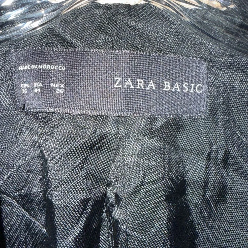 Zara Basic Black Career Academia Blazer size 4 #721 - Image 4