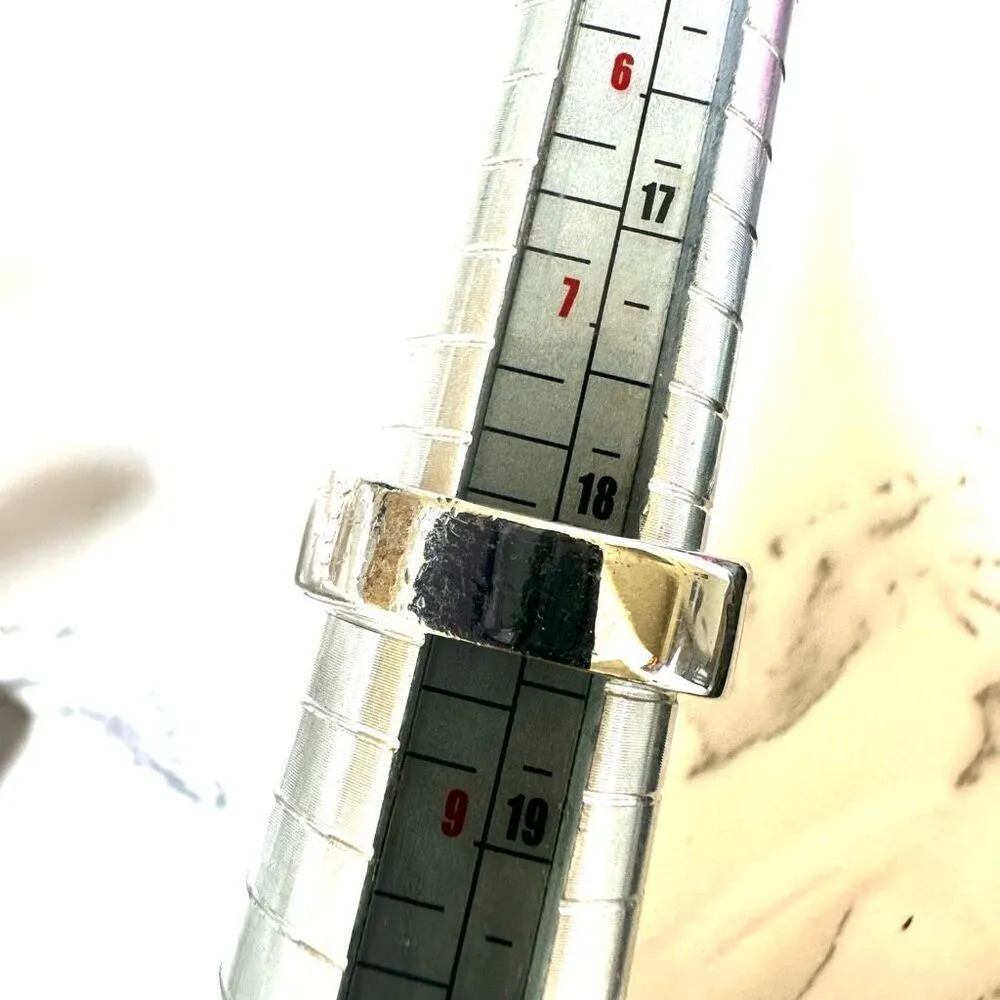 Silver tone butterfly rhinestone ring - Image 6