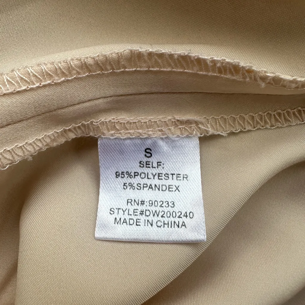 Kendall & Kylie Silky Satin Spaghetti Strap Midi Slip Dress in Cream Size Small - Image 7