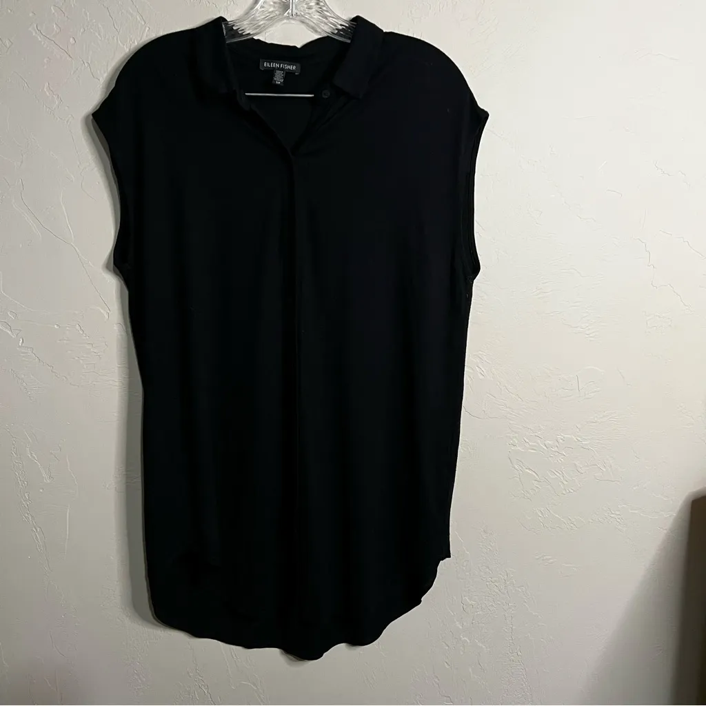 Eileen Fisher Black Classic Collar Cap Sleeve Button Down Shirt - Image 2