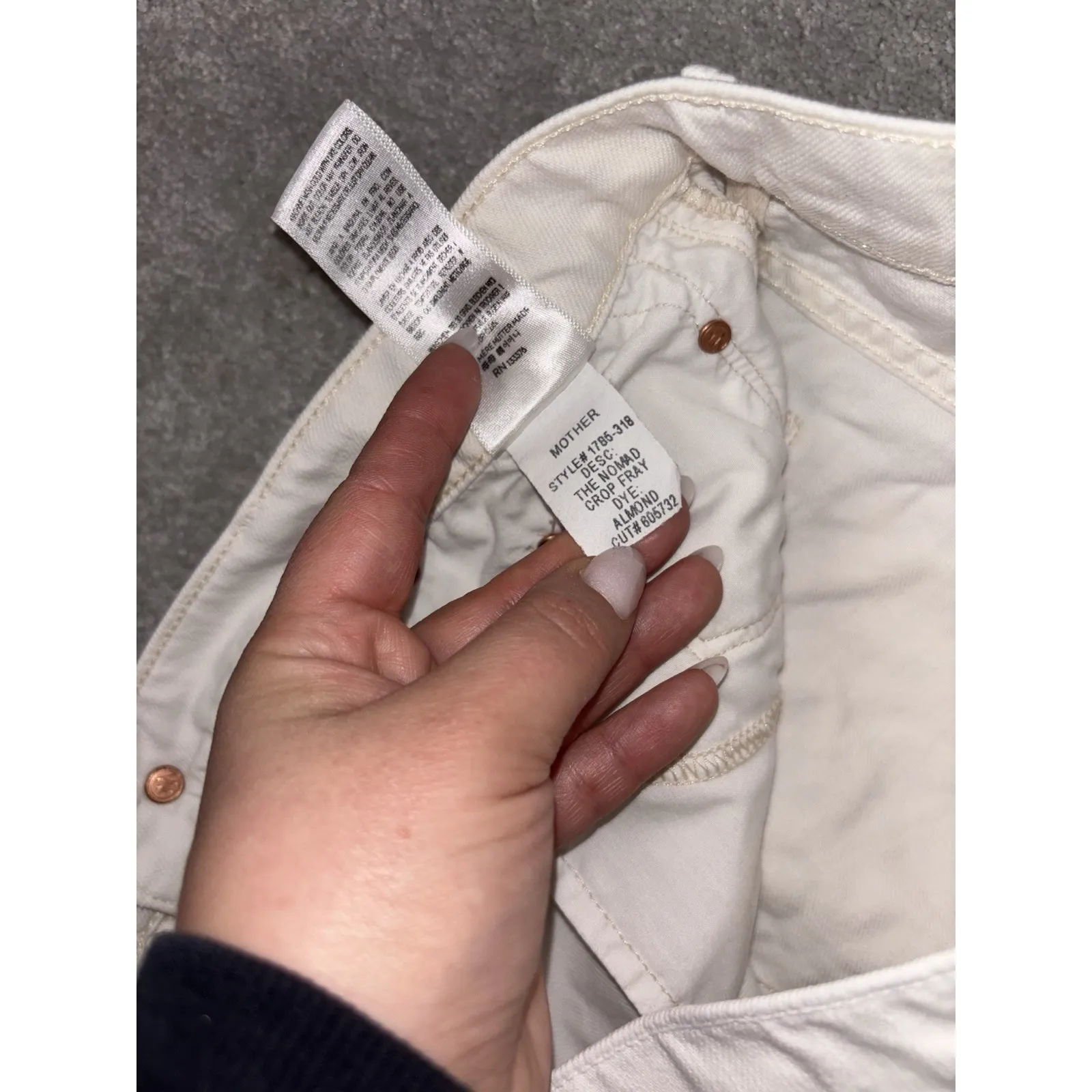 mother the nomad crop fray jeans party favors crop bootcut 26 Raw Hem - Image 5