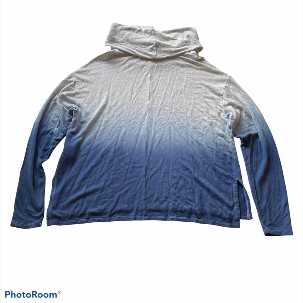 Good Human Cowl Neck Turtleneck Shirt Ombré Blue Medium Best Fam Ever - Image 7