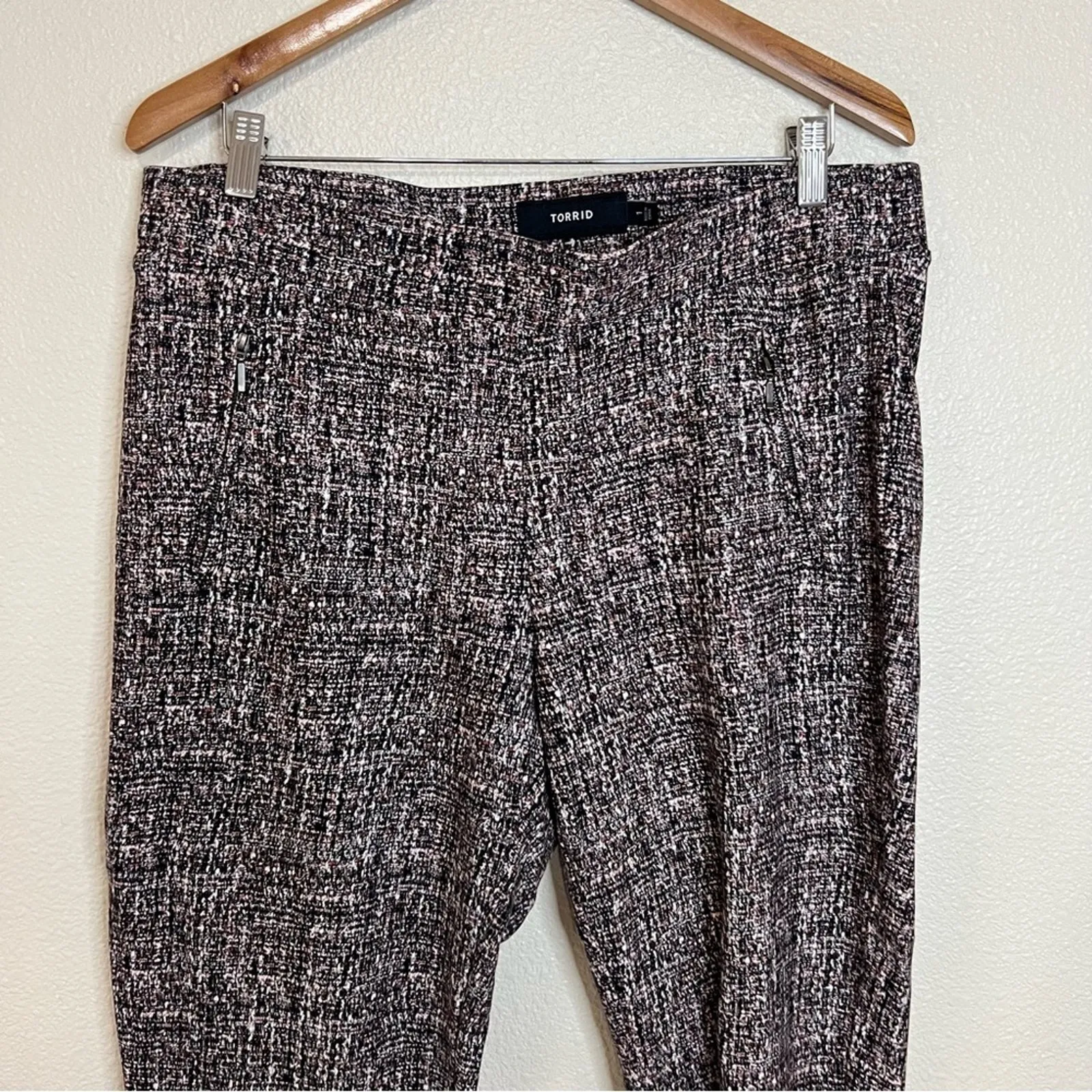 Torrid relaxed fit pixie ponte jogger pants 1X - Image 3
