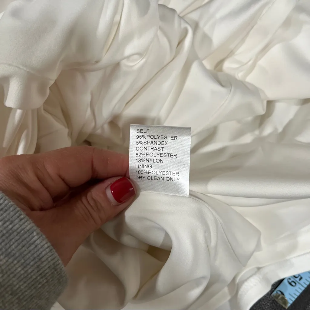 NWOT Tadashi Shoji BOS25329MD Simple Long Sleeve Wedding Dress size 10 ivory - Image 6