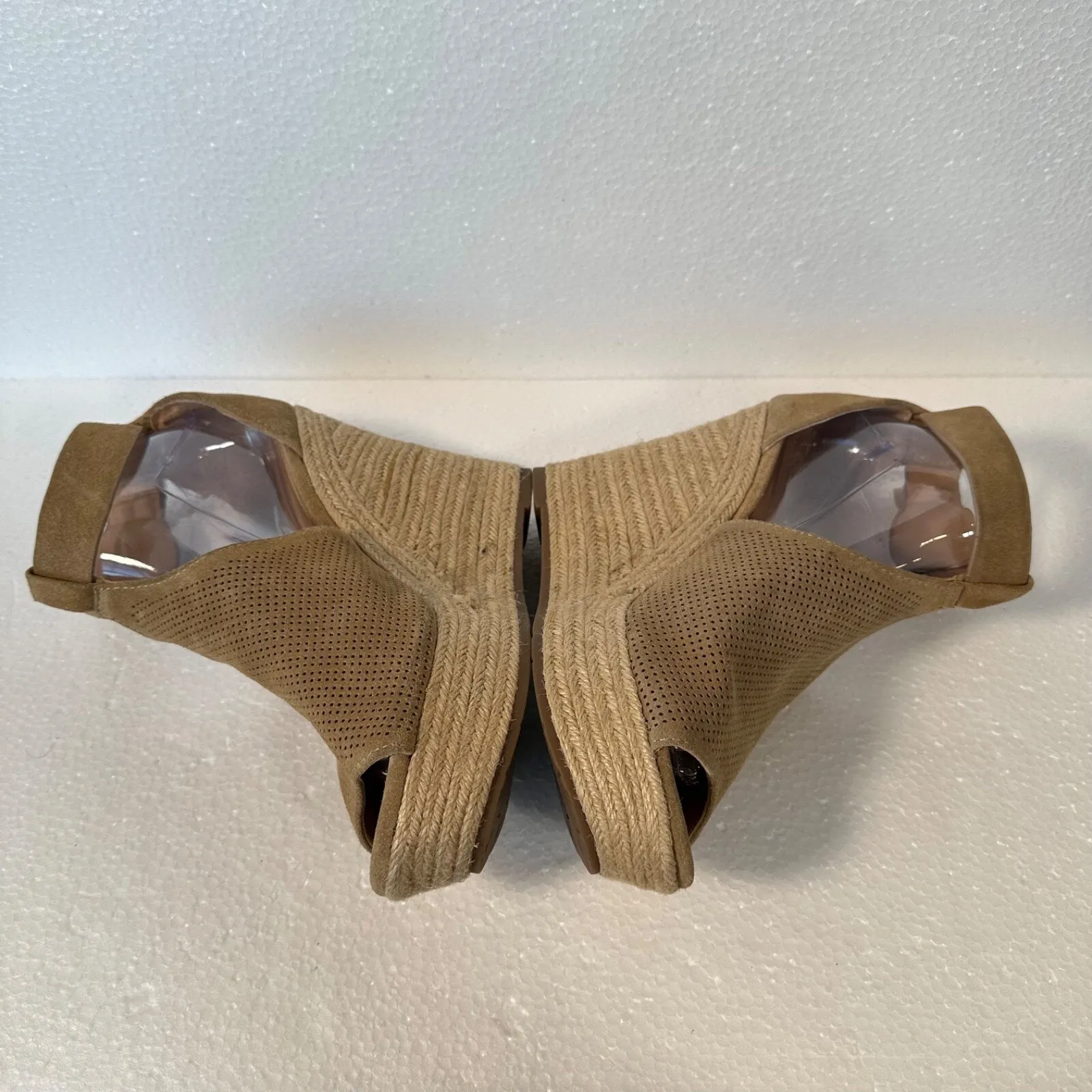 Marc Fisher Alison Espadrille Wedges Womens 8.5 Tan Beige Perforated Suede 4.5" - Image 8