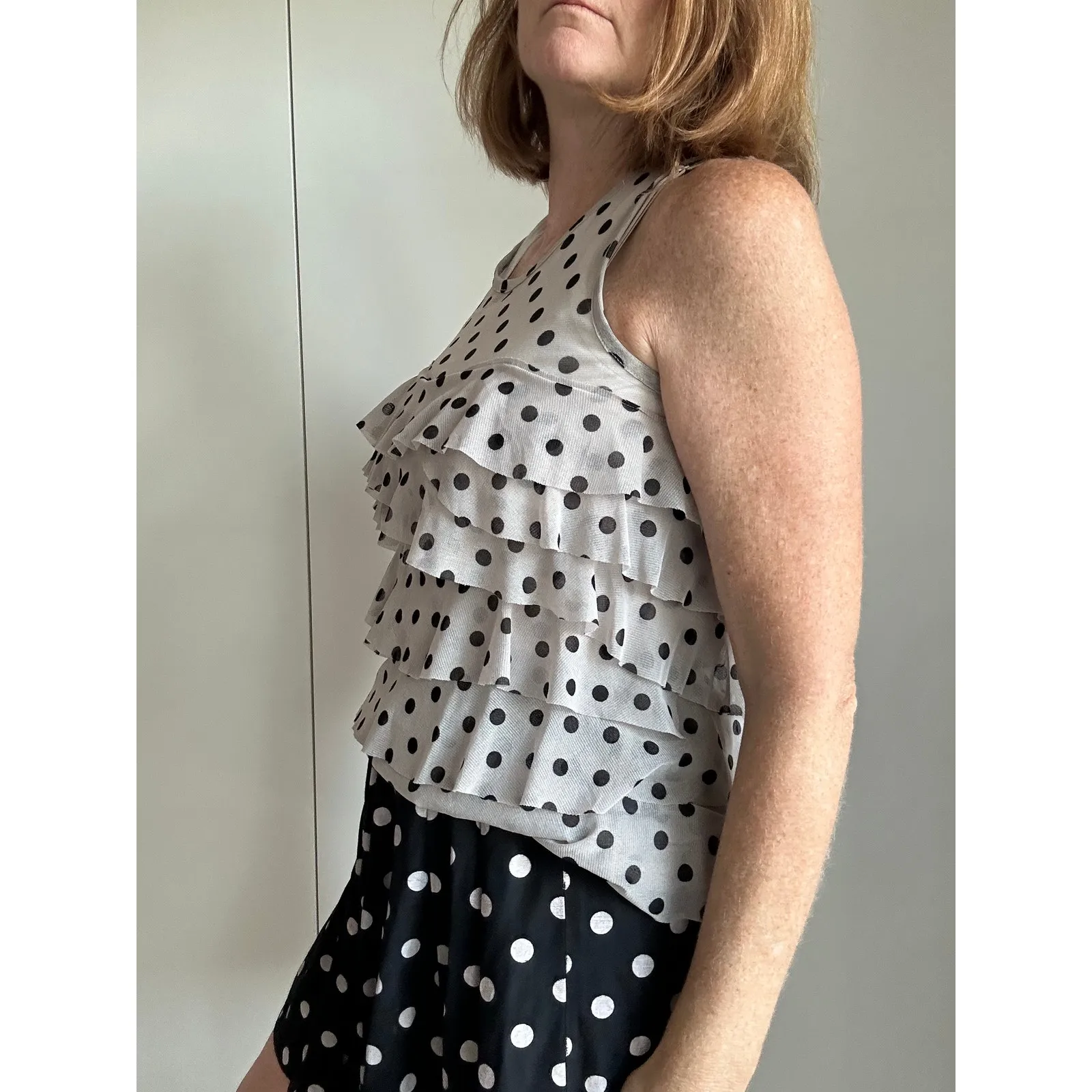 Y2K Polka Dot top Grey Black Womens Size Med Sleeveless Ruffle Layering - Image 4