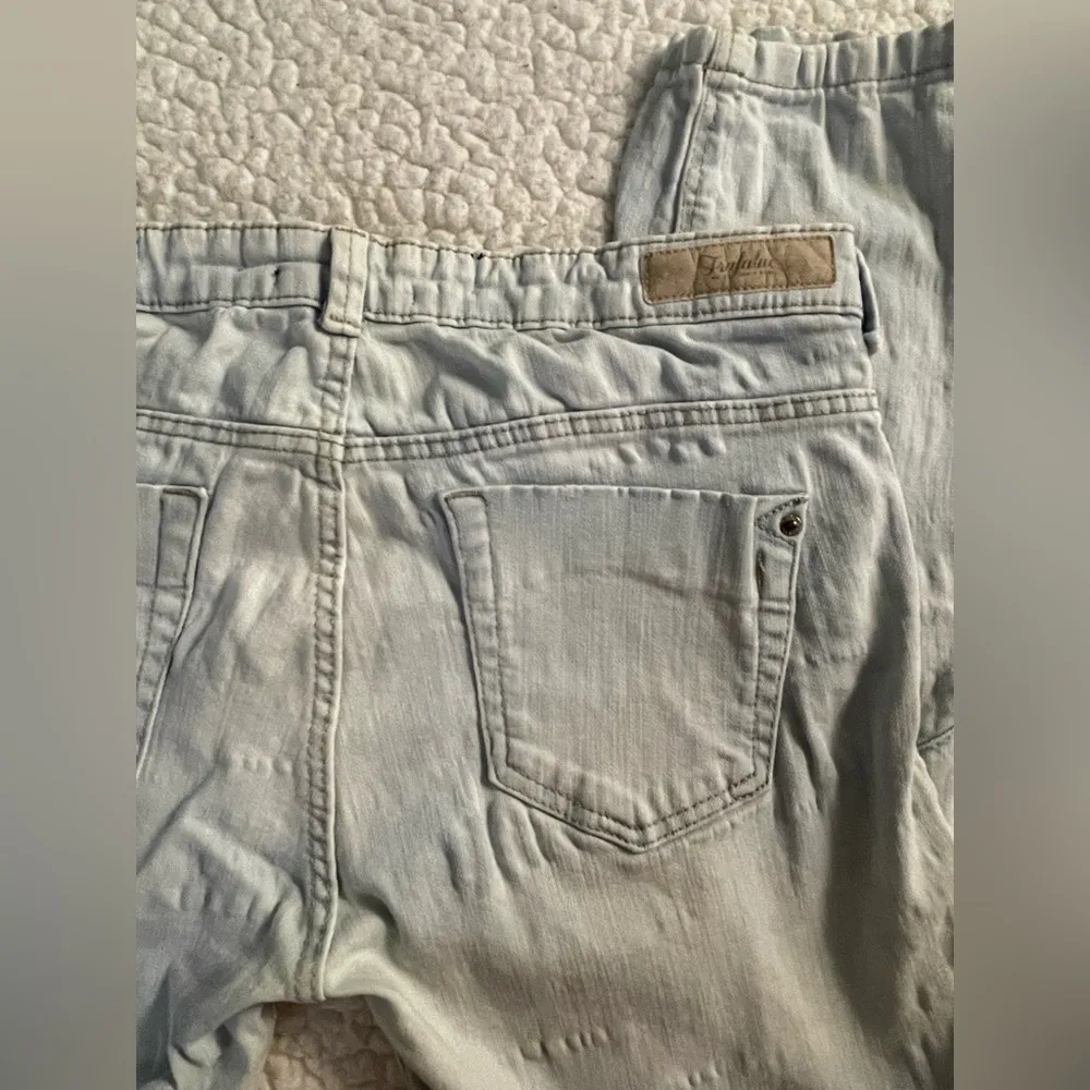 women’s light blue zara skinny jeans - Image 4