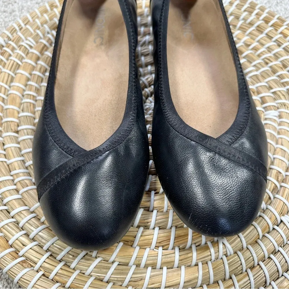 Vionic Women’s Caroll Ballet Flat Black Slip On Comfort Leather Shoes Size 6.5 - Image 5
