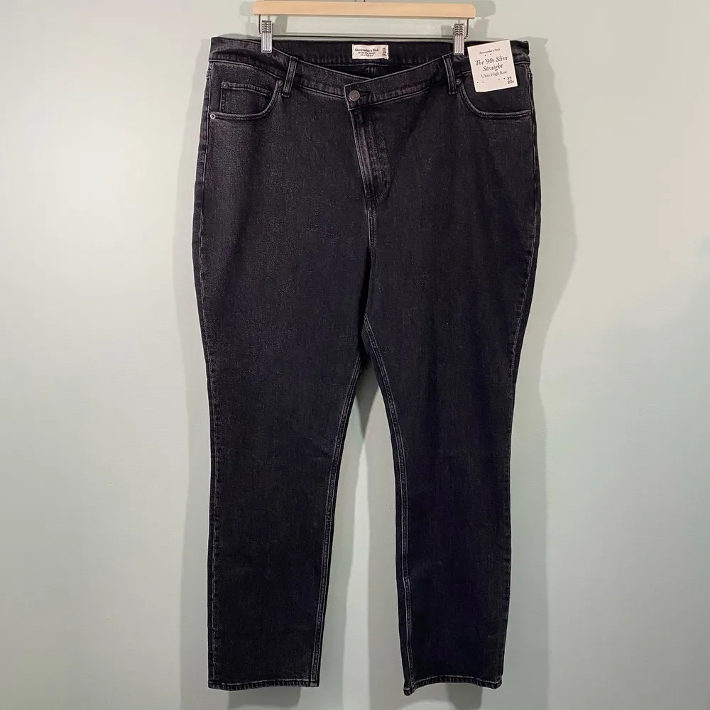 A&F Black Ultra High Rise Criss Cross Waist 90's Slim Straight Jeans Sz 20R - Image 3