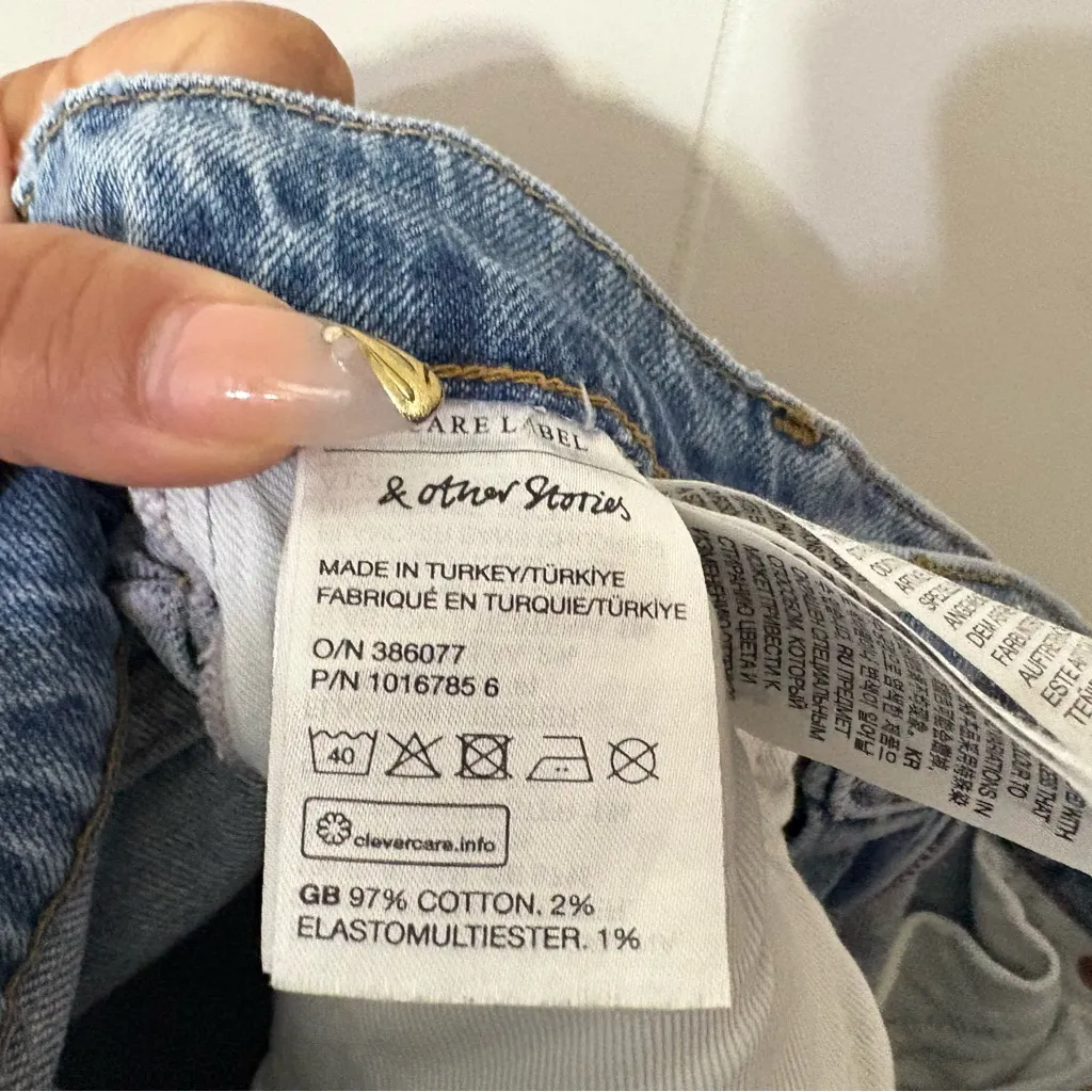 & Other Stories Favorite Cut High - Image 10