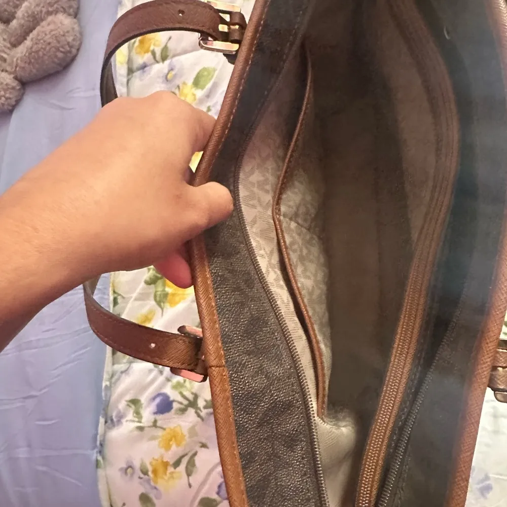 Michael Kors Brown Tote Bag - Image 8