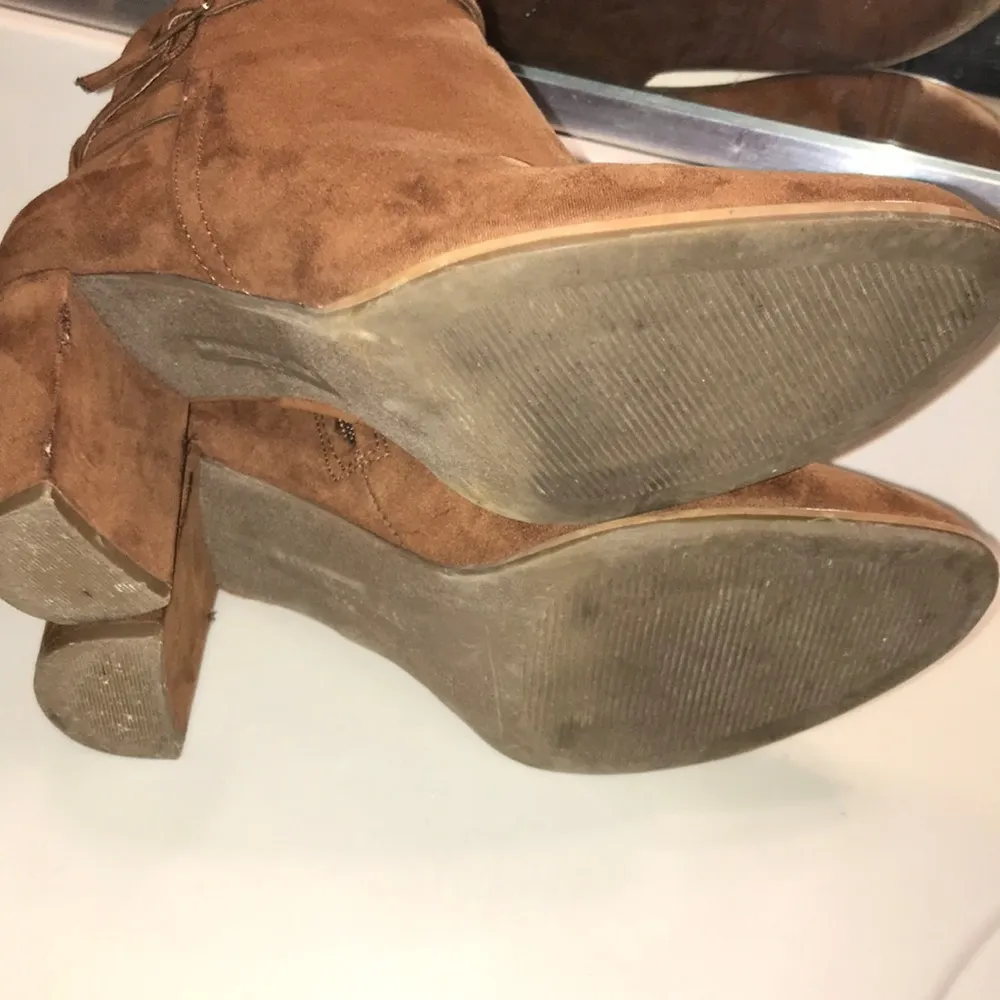 Banana Republic Women’s Brown Faux Suede Buckle Detail Heeled Ankle Booties - Image 8