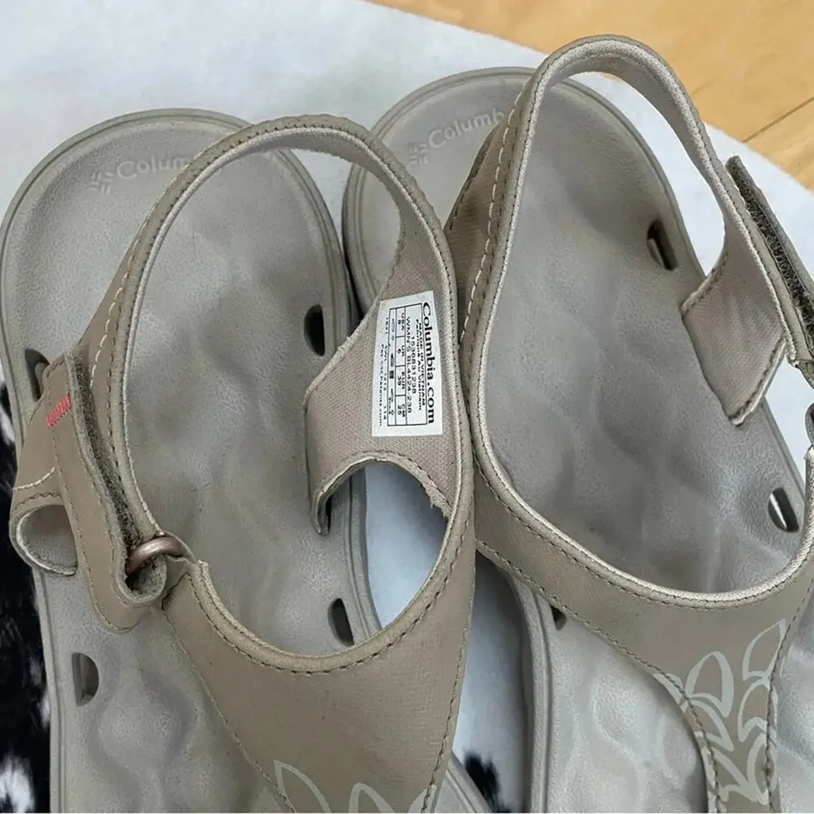 Columbia Sandals Womens 8 Sunlight Vent Slingback BL4424-238 Tan Faux Leather - Image 3