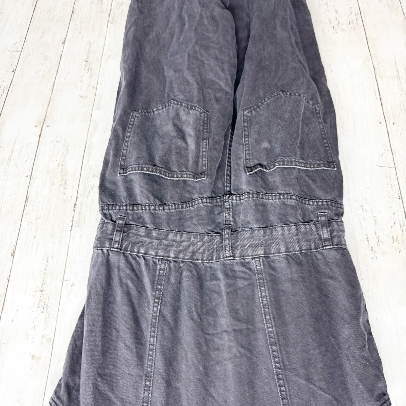 91 Cotton On Jumpsuit Women Size 6 Black Washed Denim Collared Sleeveless Button - Image 4