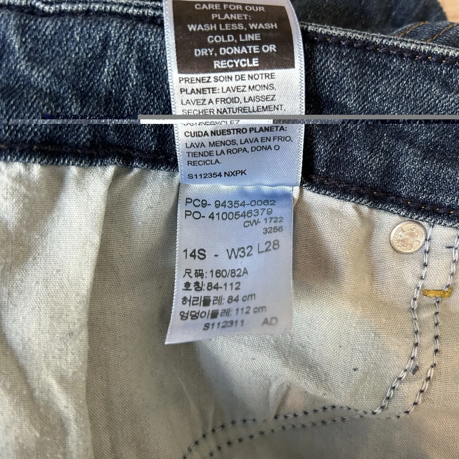 Signature Gold by Levi Strauss Soft MidRise Skinny Medium Wash Stretch Jeans 14S - Image 10