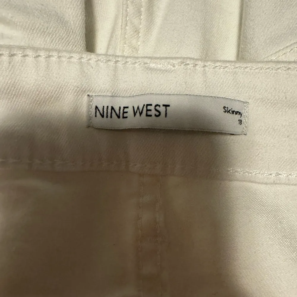 Nine West  White Skinny Jeans - Image 4