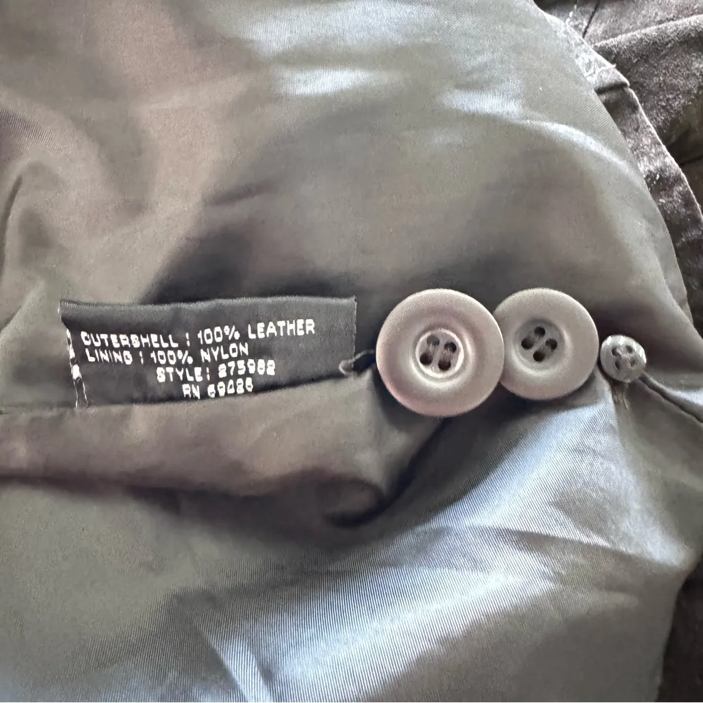 Wilson’s Maxima Brown Suede Leather Jacket Women’s Size M Button Front - Image 8