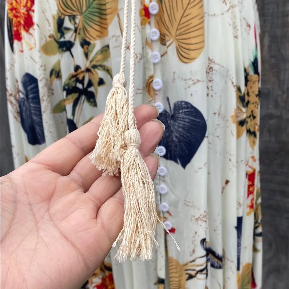 VintageClothing Women's Floral Maxi with Sleeves Flowy Boho Beach Dress Size Sm Orange - Image 11