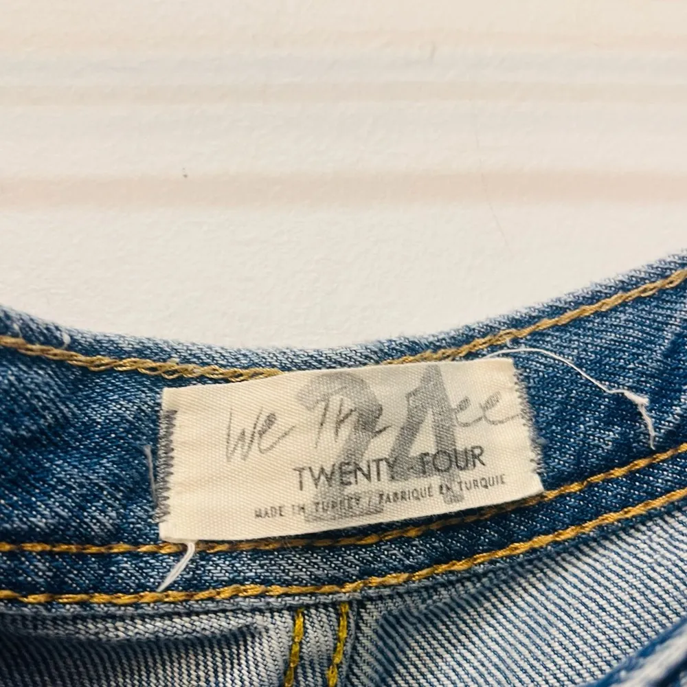 Free People Maggie Mid Rise Straight Leg Jeans cropped size 24 - Image 9