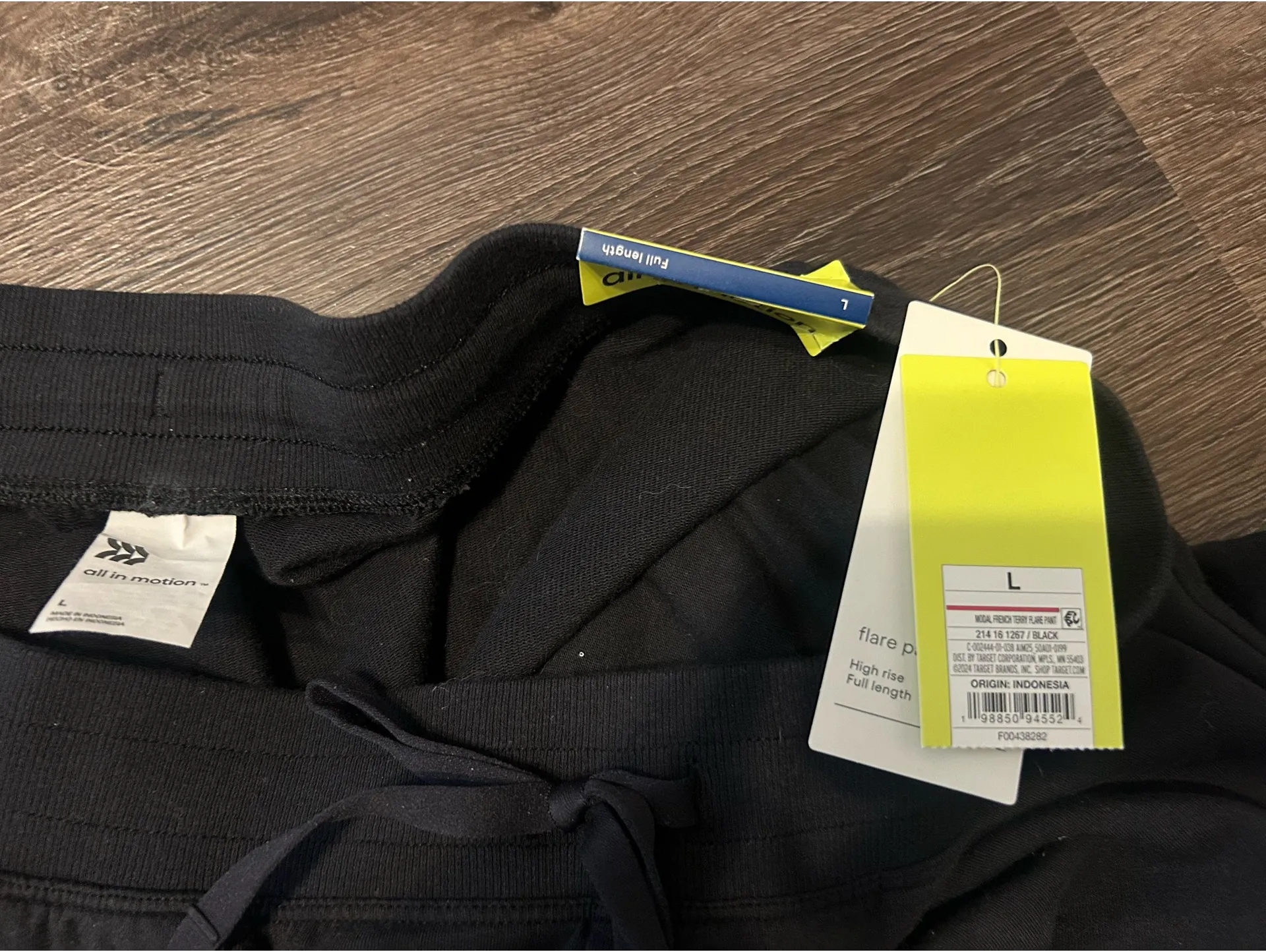 Black wide leg yoga pants  - Image 3