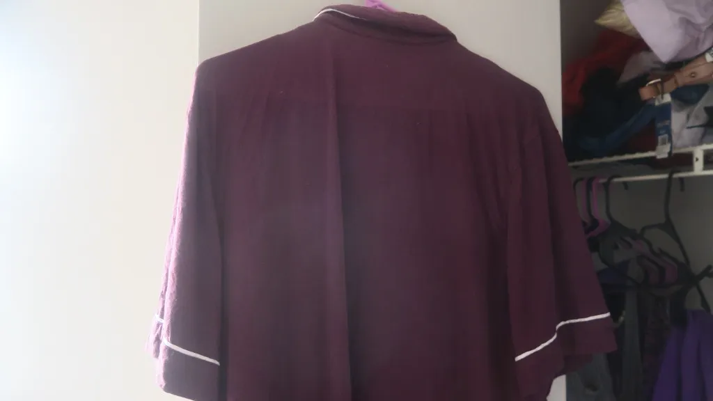 Victoria's Secret heavenly by victoria pj pajamas shirt button down with front pockets in purple size XL. - Image 7