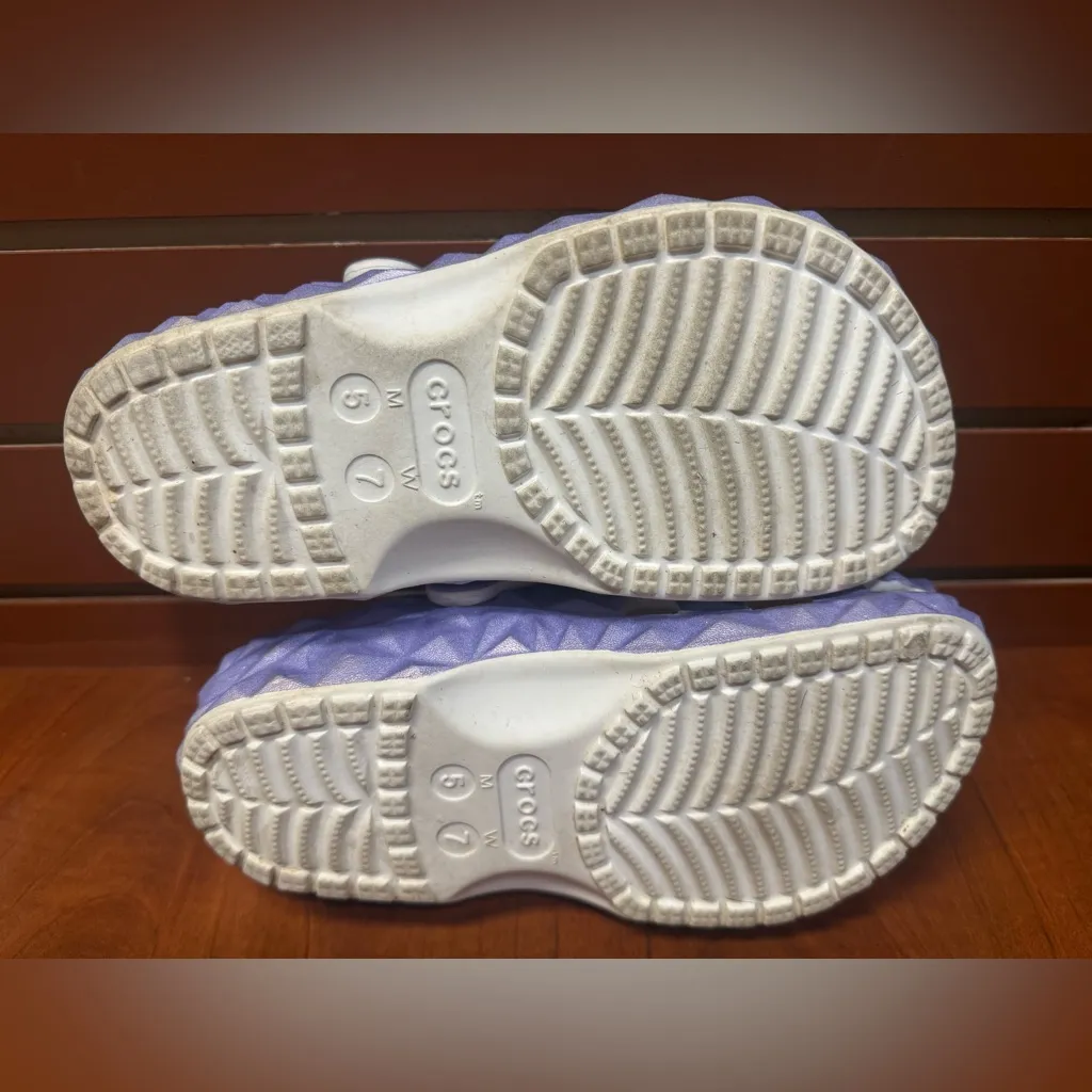 CROCS Women's Shimmering Purple Slippers - Image 13