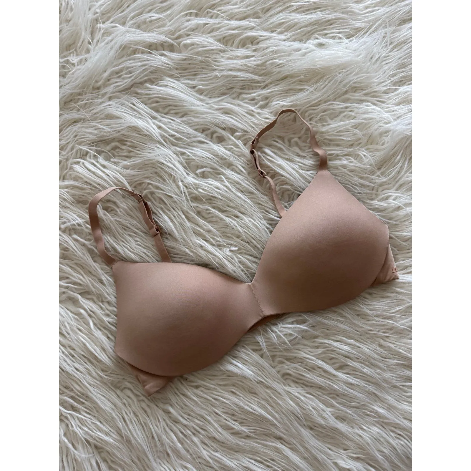 Skims Wireless Form Pushup Plunge Bra Clay Size 34B - Image 3