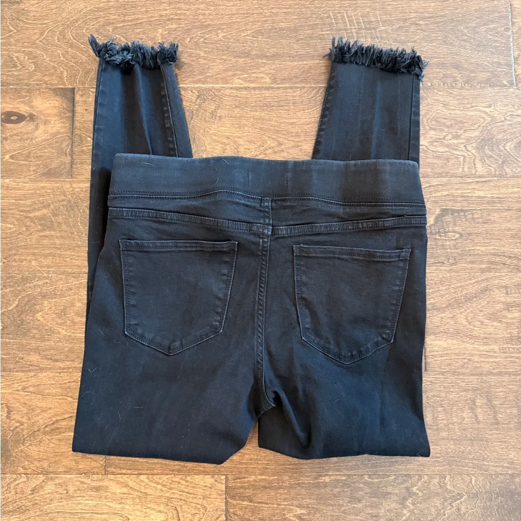 Old Navy EUC Rockstar Mid-Rise Distressed Pull-On Ankle Jeggings - Image 4