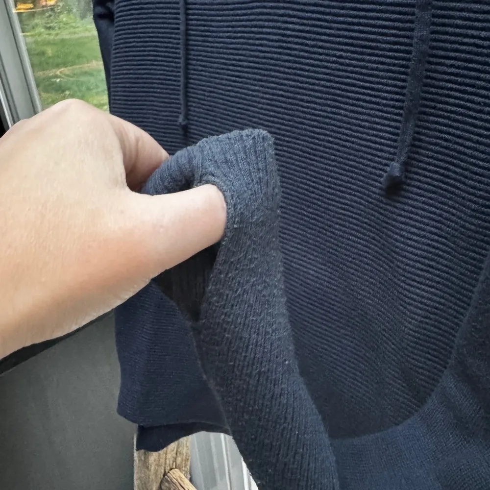 ATHLETA Navy Blue Pullover Hoodie Sweatshirt oversized XXS - Image 2