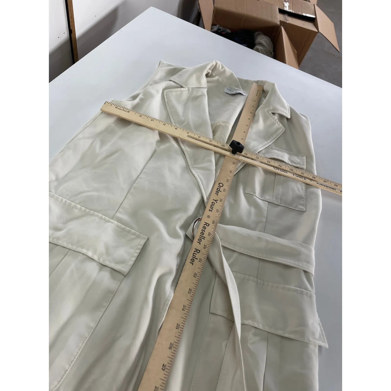 Marina Moscone Collective Vest Womens‎ Medium White Twill Long Wrap Collared - Image 8