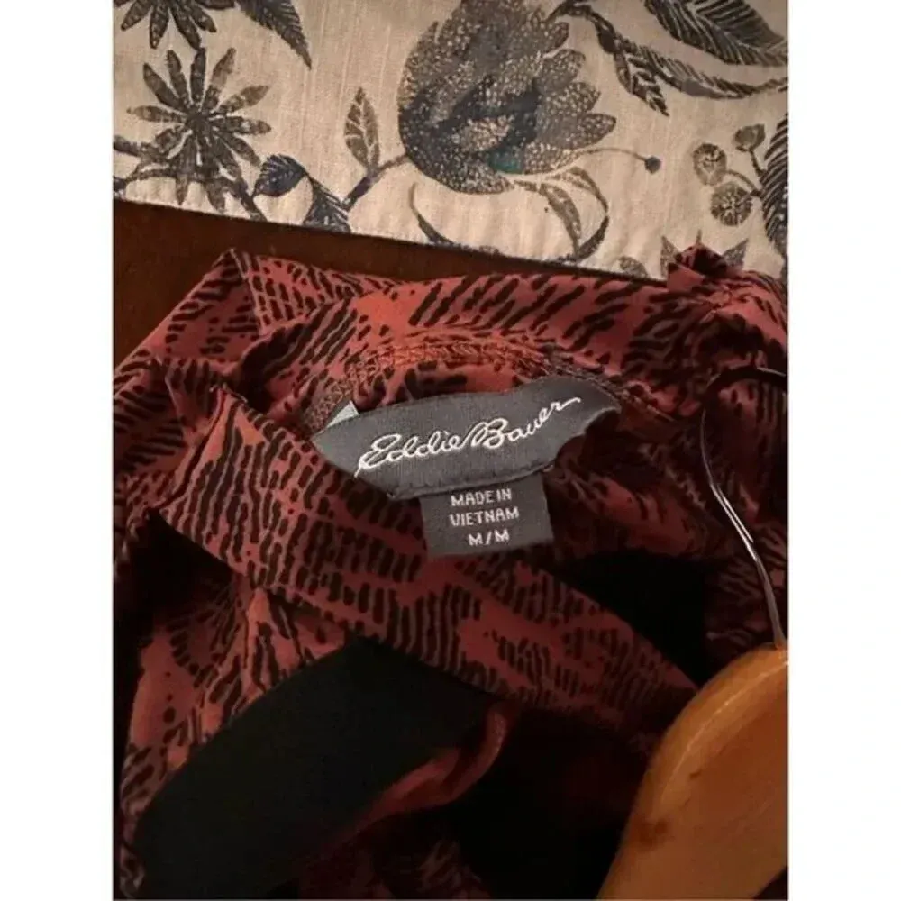 Eddie Bauer‎ Medium Workout Top - Image 3