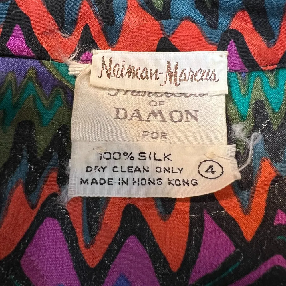 Neiman Marcus Vintage Bold Psychedelic Silk Blouse Size 4 - Image 2