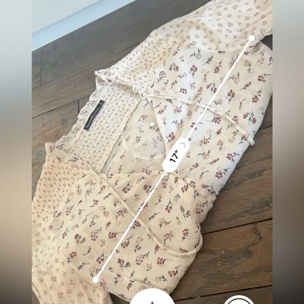 Abercrombie and Fitch Floral Cotton Button Down Blouse Top Size Small - Image 4