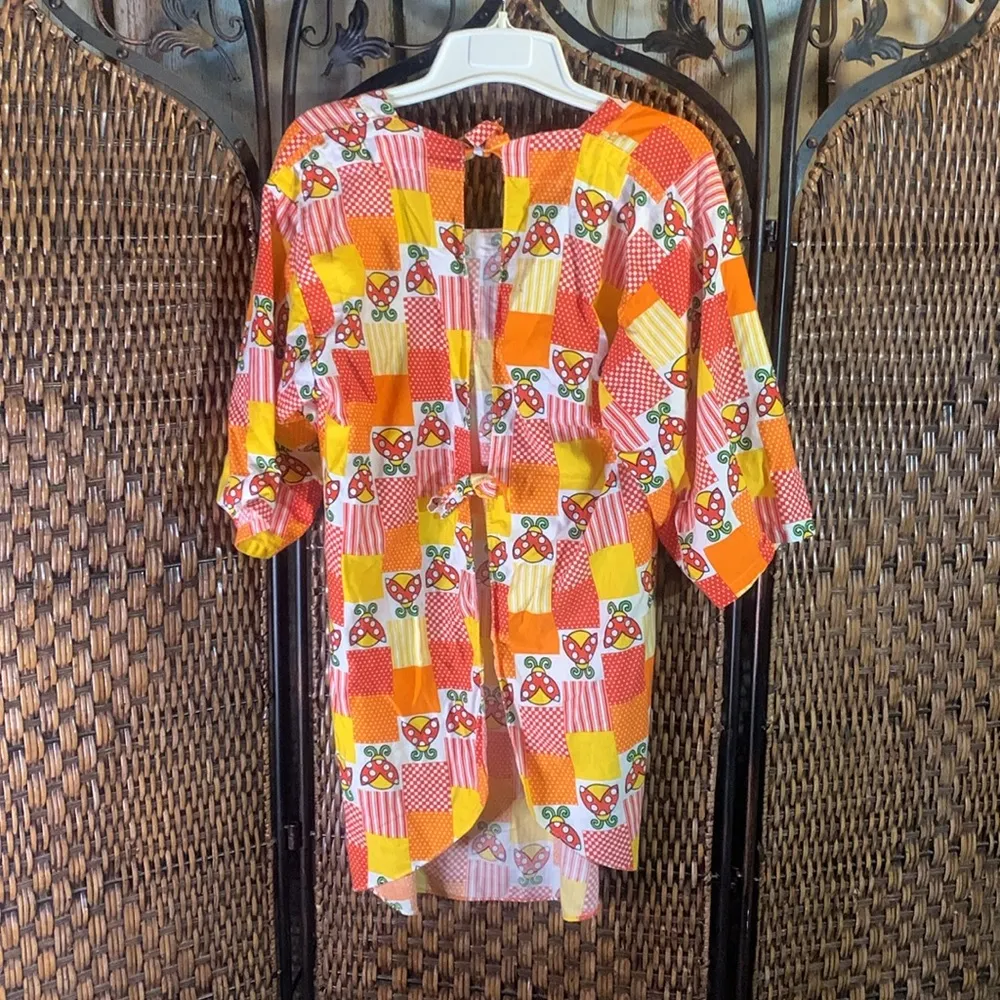 Vintage Design House Ladybug Print 70’s Top Size S Orange - Image 3