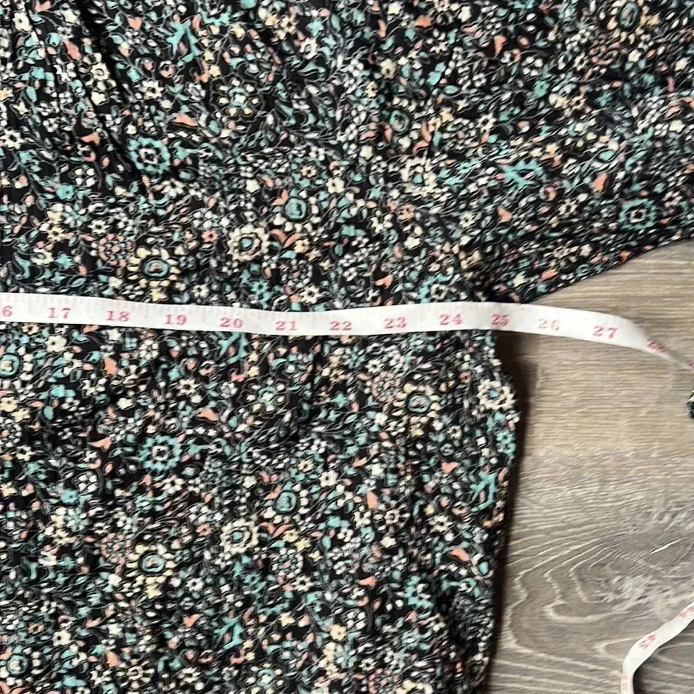 NEW Hatch the aster top in black garden floral Black Size undefined - Image 11