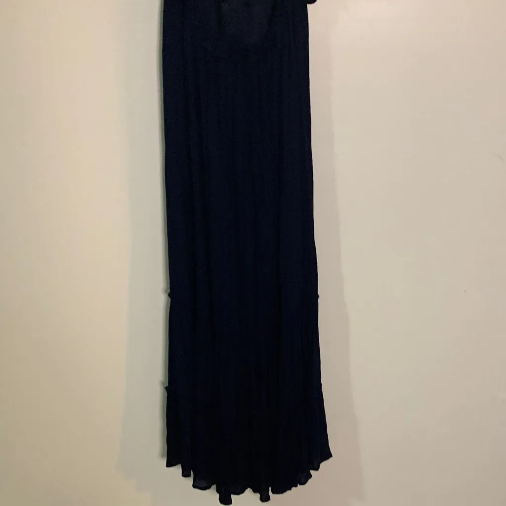 Iris Black Lace Maxi Dress - Image 6