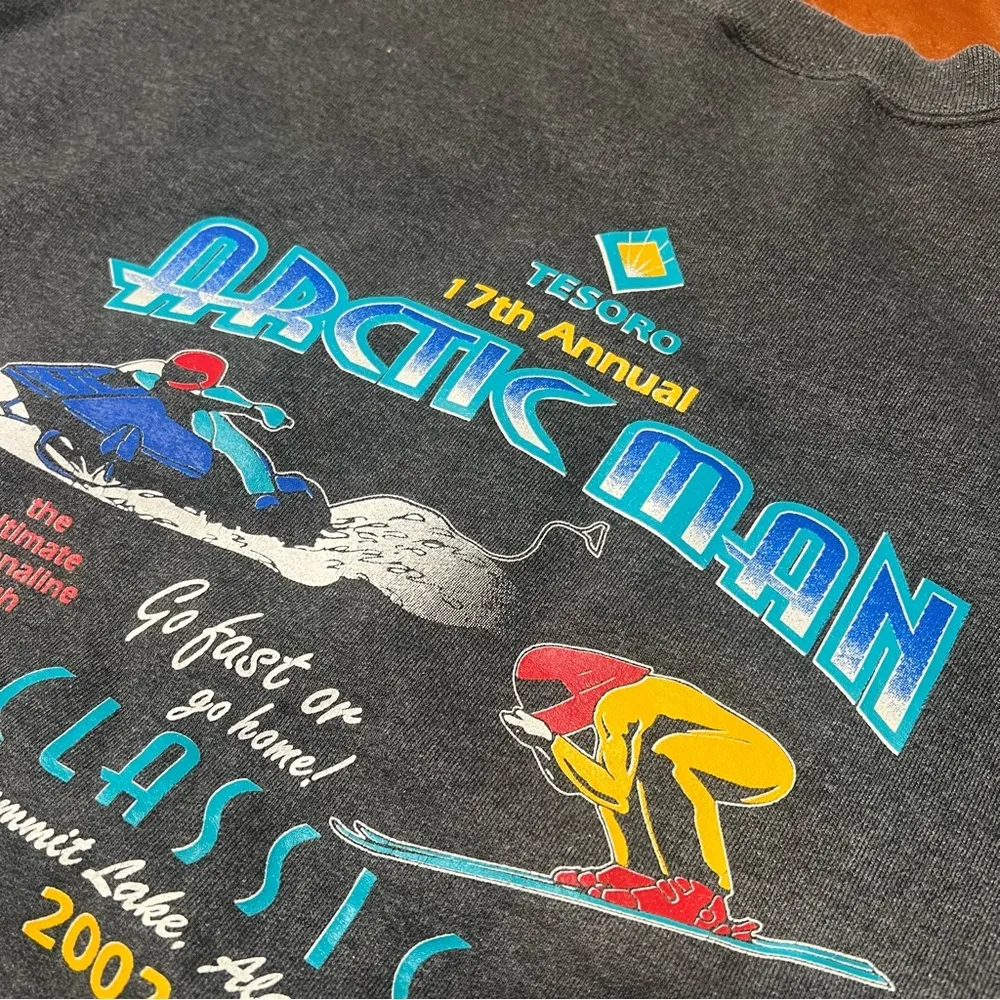 Vintage 2000s Arctic Man Classic Hanes Graphic Sweatshirt Gray Large - Image 3