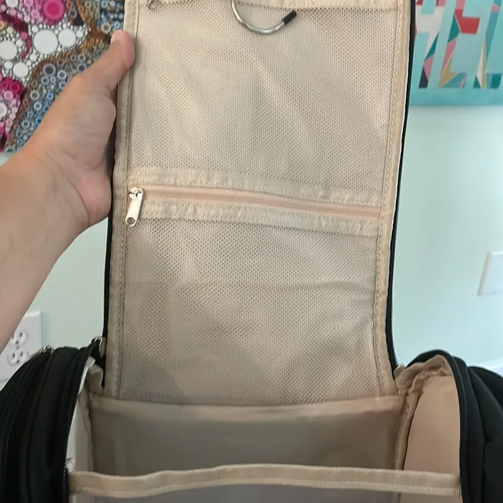 BOACAY Extra Large Hanging Travel Toiletry Bag for Women and Men Makeup Bag Black - Image 8