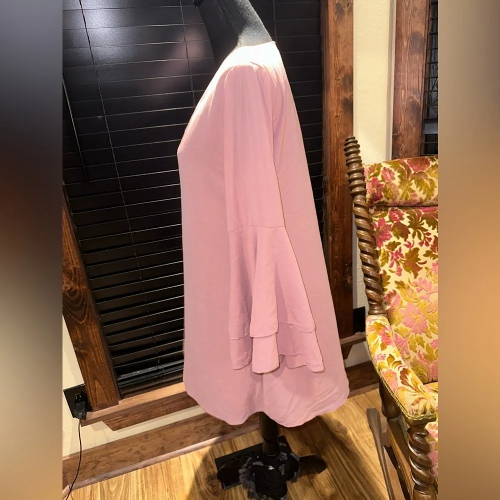 Mary and Mabel Pink Mini Flowy Dress Bell Sleeve Size M - Image 3