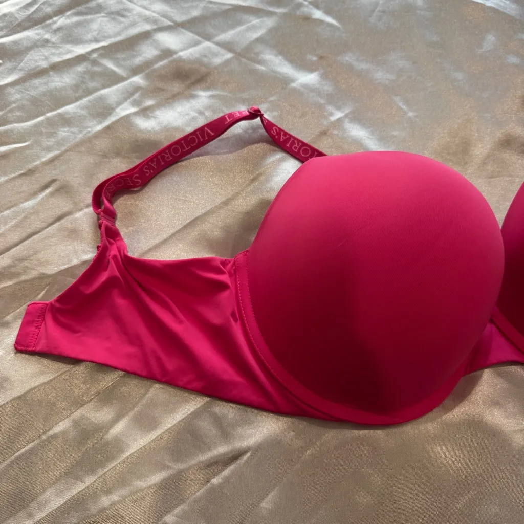 Victoria's Secret Red Push-Up Bra - Image 2
