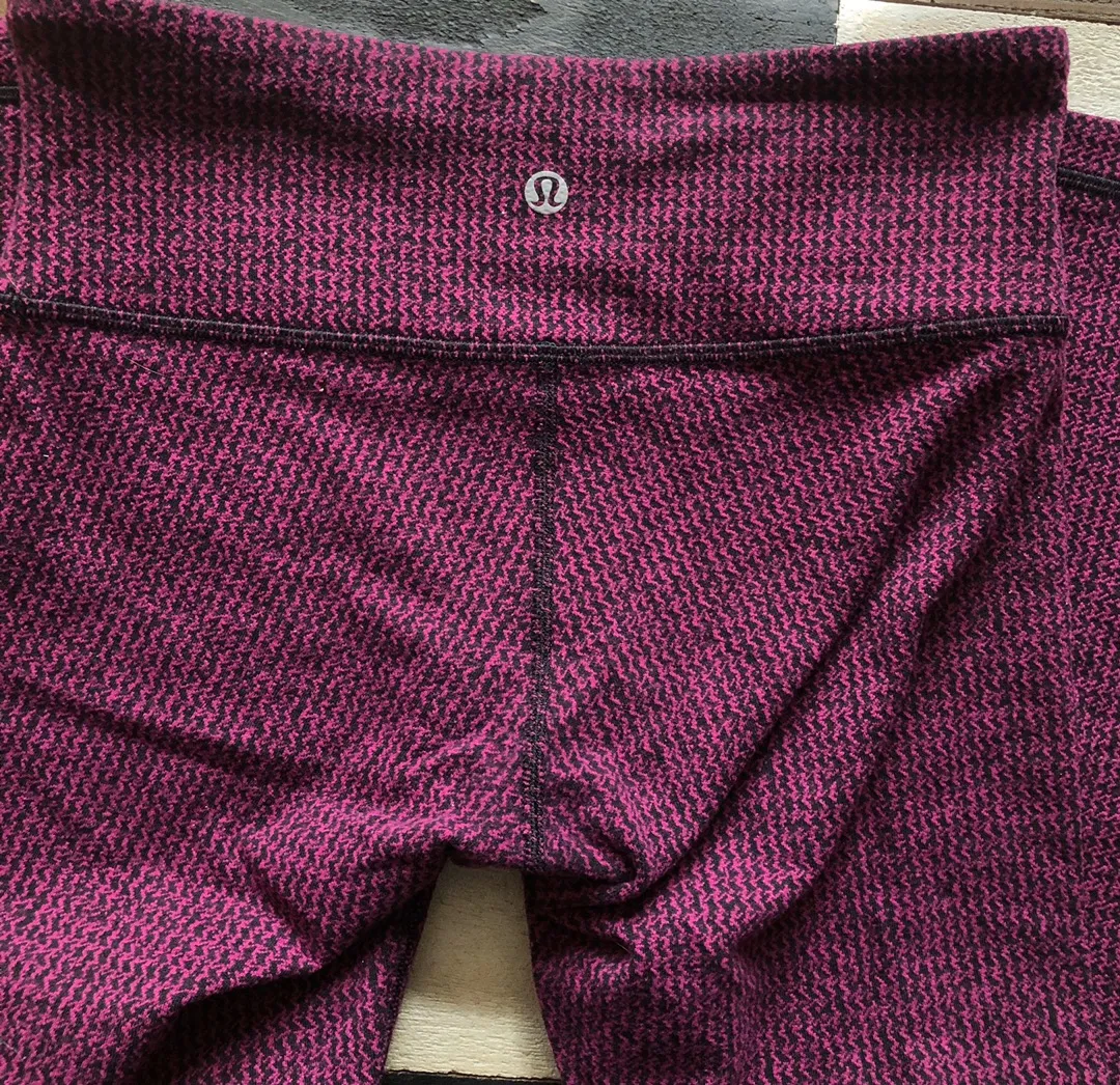 Cropped Purple Leggings - Image 3