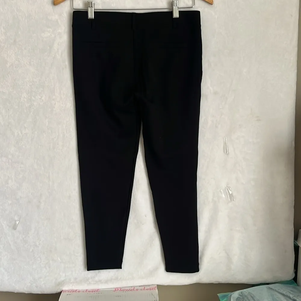 Betabrand Women's Black Pull On Cropped Trousers Small - Image 2