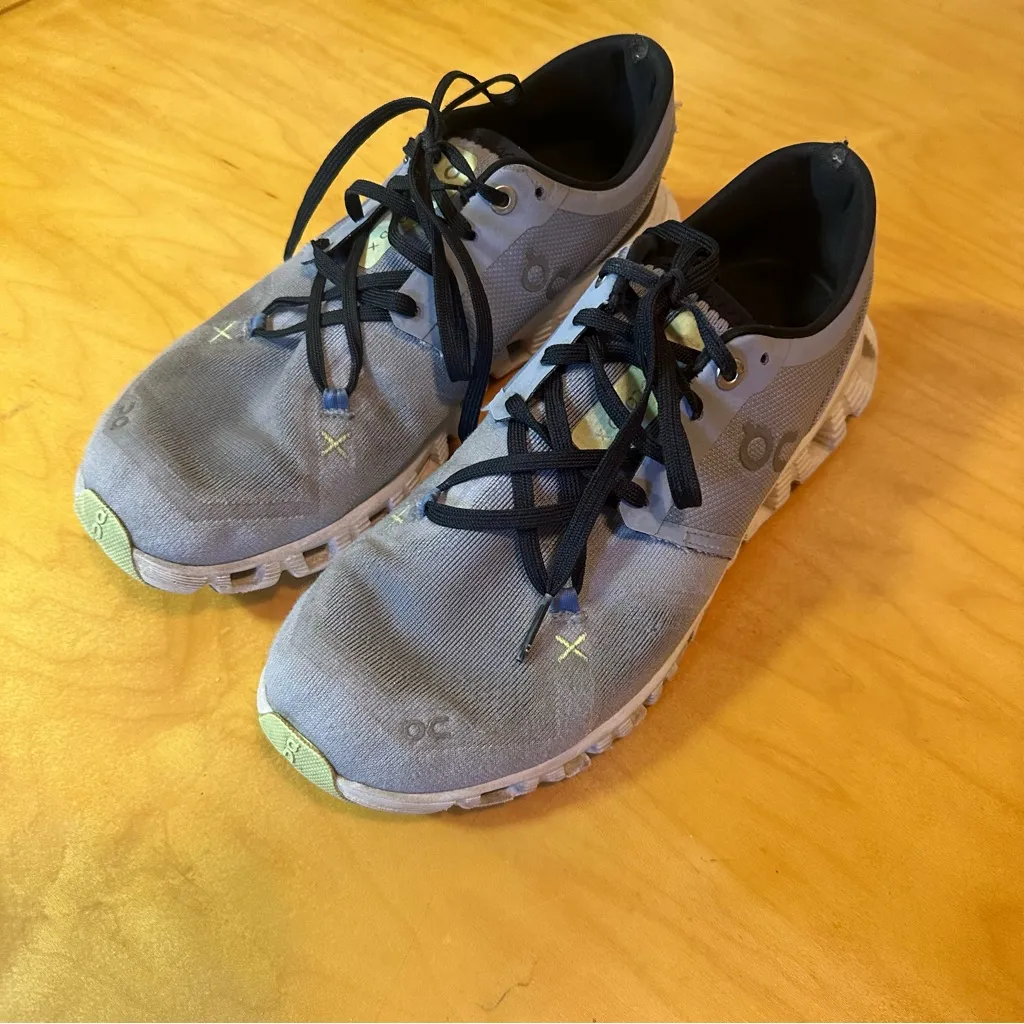 on cloud  Running Cloud X 3 Mesh Panel Sneakers 7.5 - Image 4