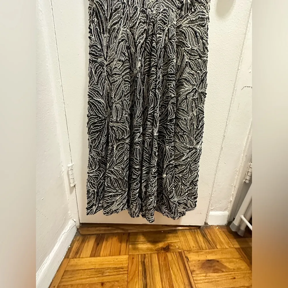 NWT Alice + Olivia Jae Embellished Open-Back Gown 8 - Image 8